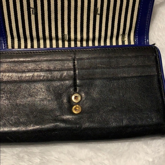 Authentic Leather L.A..M.B Wallet - Picture 5 of 6